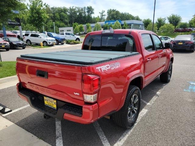 Toyota Tacoma TRD Off Road Double Cab 5' Bed V6 4x4 MT (Natl) 2017