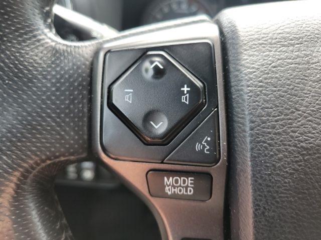 Toyota Tacoma TRD Off Road Double Cab 5' Bed V6 4x4 MT (Natl) 2017