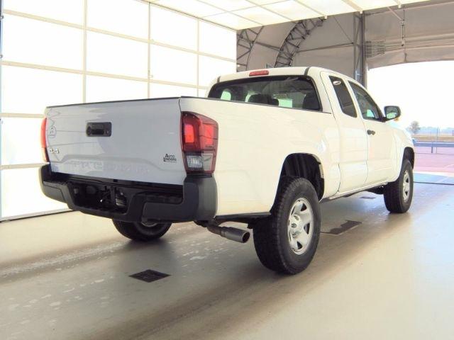 Toyota Tacoma SR5 Access Cab 6' Bed I4 4x4 AT (Natl) 2018