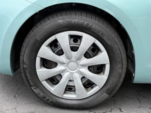 Toyota Yaris 4dr Sdn Man (Natl) 2010