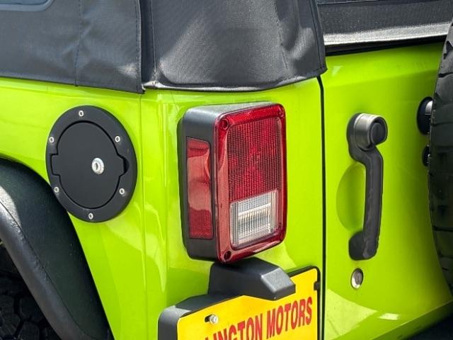 Jeep Wrangler 4WD 2dr Sport 2012