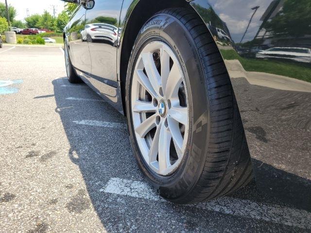 BMW 5 Series 4dr Sdn 528i xDrive AWD 2014