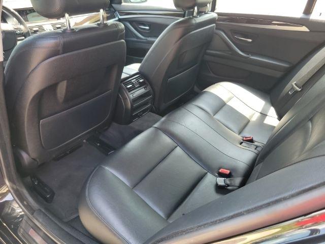 BMW 5 Series 4dr Sdn 528i xDrive AWD 2014
