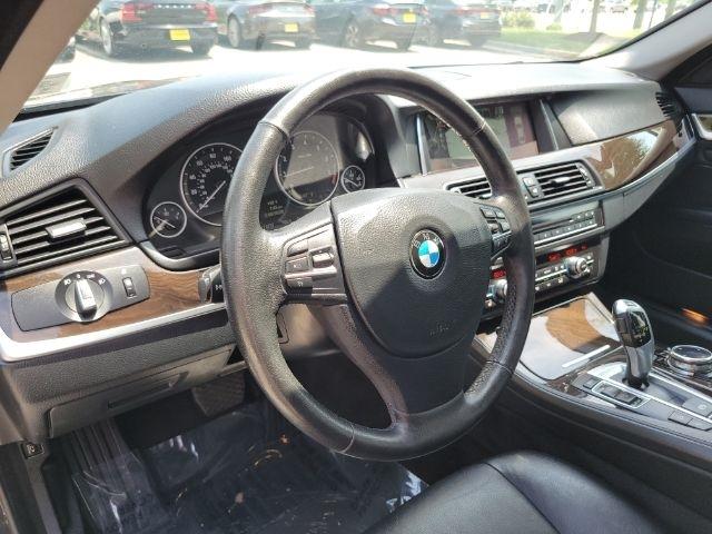 BMW 5 Series 4dr Sdn 528i xDrive AWD 2014