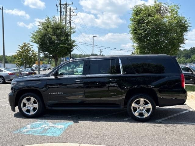 Chevrolet Suburban 4WD 4dr 1500 LT 2018