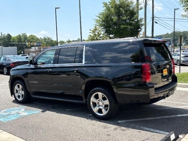 Chevrolet Suburban 4WD 4dr 1500 LT 2018