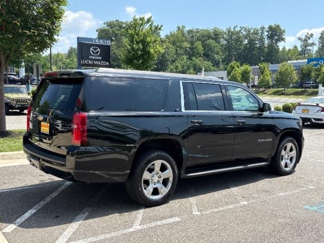 Chevrolet Suburban 4WD 4dr 1500 LT 2018