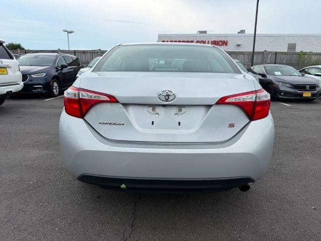 Toyota Corolla 4dr Sdn CVT S w/Special Edition Pkg (Natl) 2016