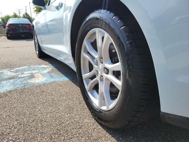 Chevrolet Camaro 2dr Cpe LS w/2LS 2015