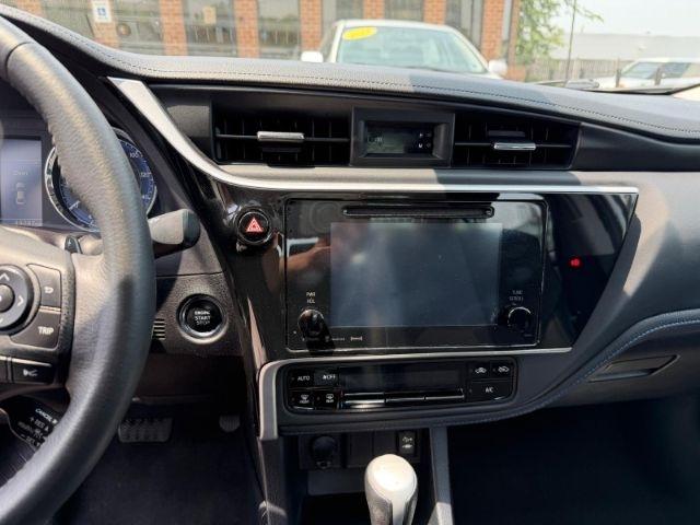 Toyota Corolla XLE CVT (Natl) 2018