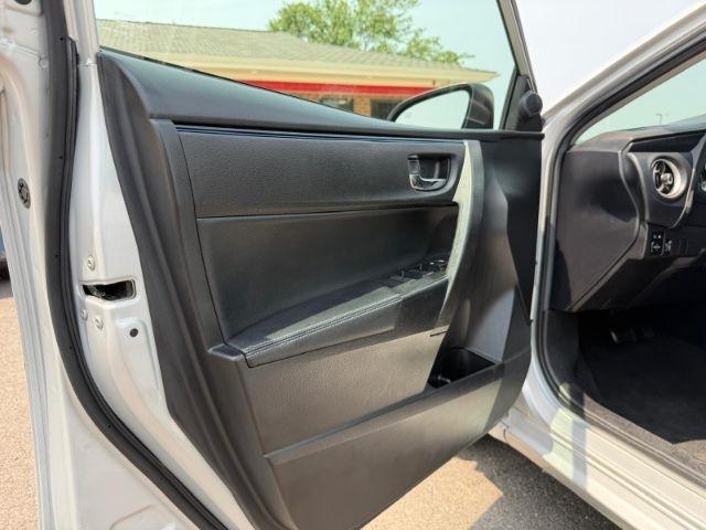 Toyota Corolla XLE CVT (Natl) 2018