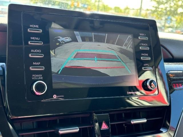 Toyota Camry LE Auto (Natl) 2021