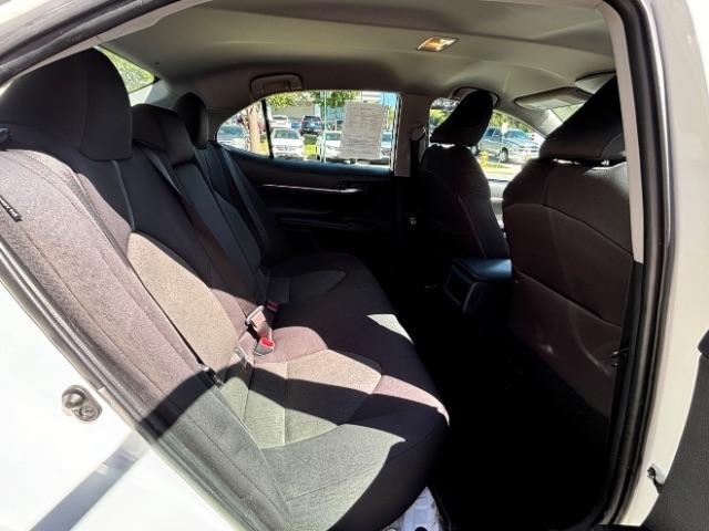 Toyota Camry LE Auto (Natl) 2021