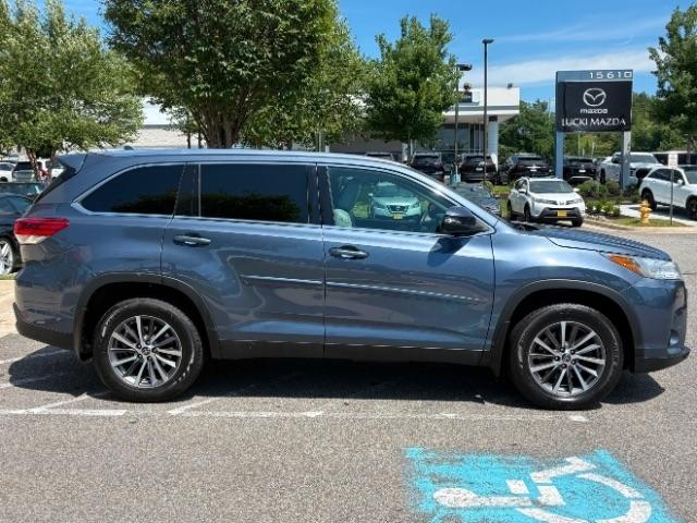 Toyota Highlander XLE V6 AWD (Natl) 2019