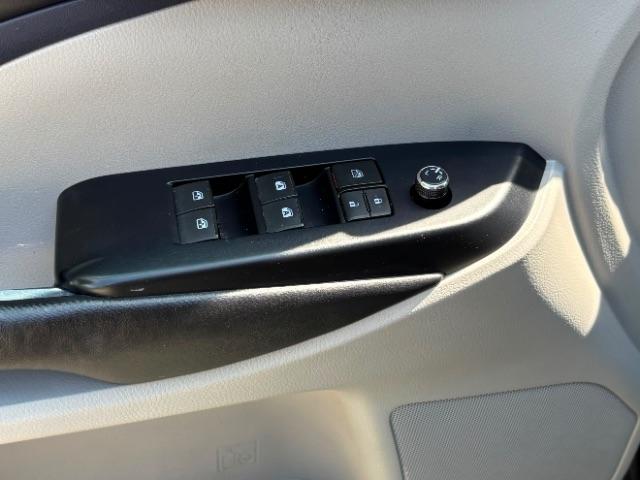 Toyota Highlander XLE V6 AWD (Natl) 2019