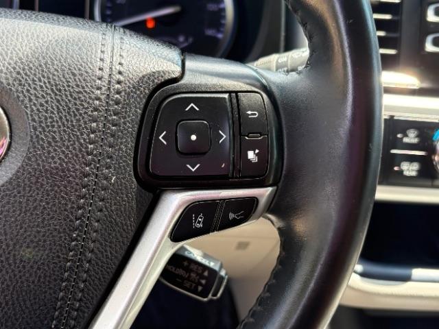 Toyota Highlander XLE V6 AWD (Natl) 2019
