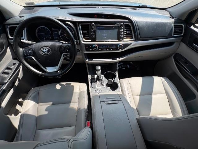 Toyota Highlander XLE V6 AWD (Natl) 2019