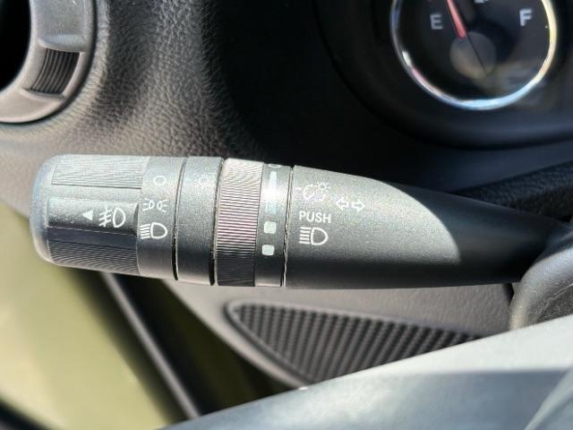 Jeep Wrangler 4WD 2dr Sport 2013