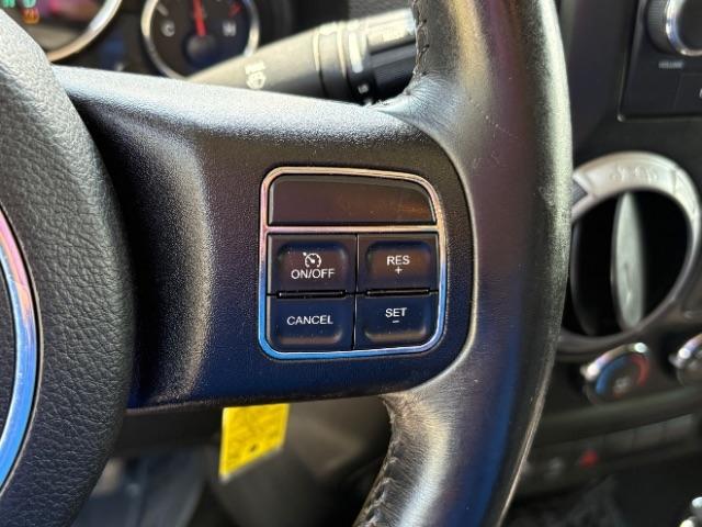 Jeep Wrangler 4WD 2dr Sport 2013