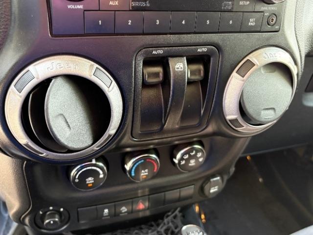 Jeep Wrangler 4WD 2dr Sport 2013