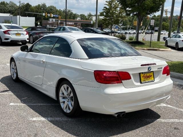 BMW 3 Series 2dr Conv 328i SULEV 2013