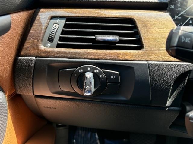 BMW 3 Series 2dr Conv 328i SULEV 2013