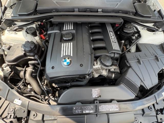 BMW 3 Series 2dr Conv 328i SULEV 2013