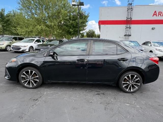 Toyota Corolla XLE CVT (Natl) 2019