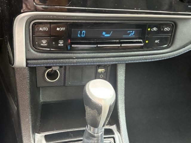 Toyota Corolla XLE CVT (Natl) 2019