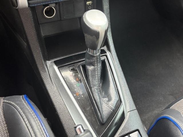 Toyota Corolla XLE CVT (Natl) 2019