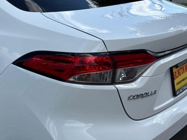 Toyota Corolla LE CVT (Natl) 2023