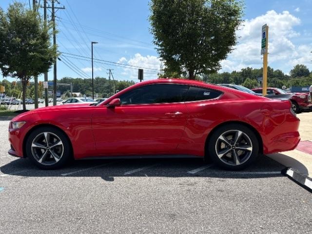 Ford Mustang 2dr Fastback V6 2015