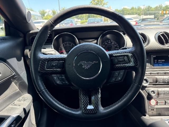 Ford Mustang 2dr Fastback V6 2015