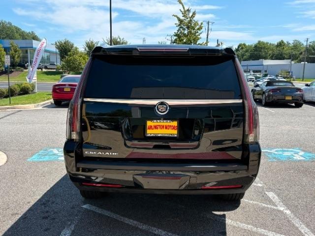 Cadillac Escalade ESV 2WD 4dr Premium 2015