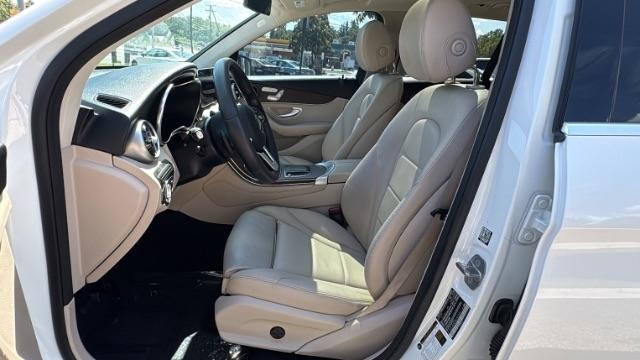 Mercedes-Benz GLC GLC 300 4MATIC SUV 2021