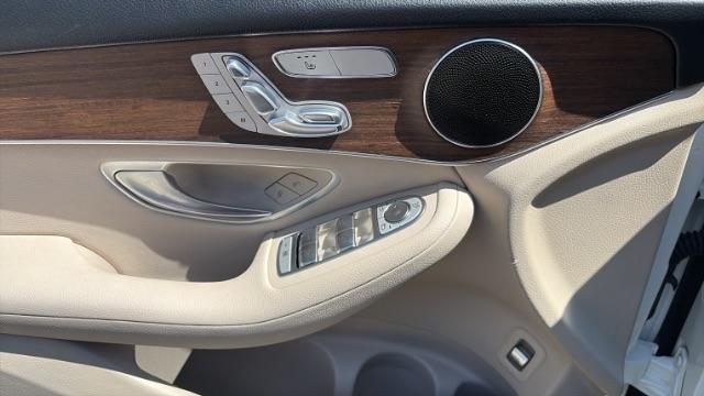 Mercedes-Benz GLC GLC 300 4MATIC SUV 2021