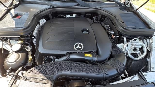 Mercedes-Benz GLC GLC 300 4MATIC SUV 2021