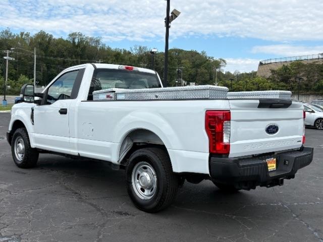 Ford Super Duty F-250 SRW XLT 2WD Reg Cab 8' Box 2019