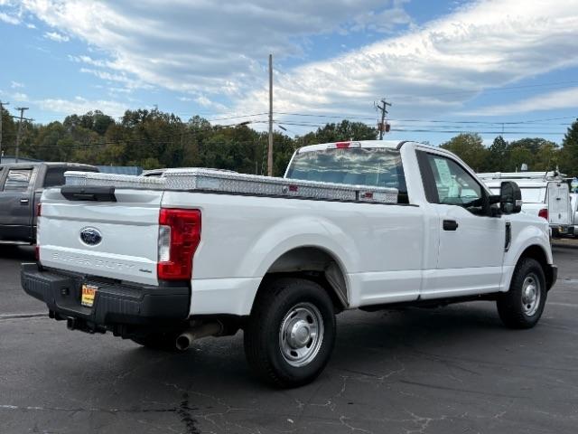 Ford Super Duty F-250 SRW XLT 2WD Reg Cab 8' Box 2019