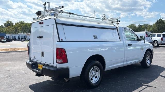 RAM 1500 Classic Tradesman 4x2 Reg Cab 8' Box 2023