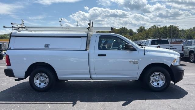 RAM 1500 Classic Tradesman 4x2 Reg Cab 8' Box 2023