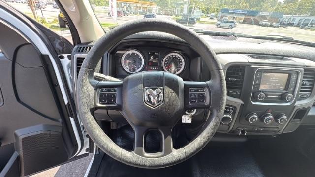 RAM 1500 Classic Tradesman 4x2 Reg Cab 8' Box 2023