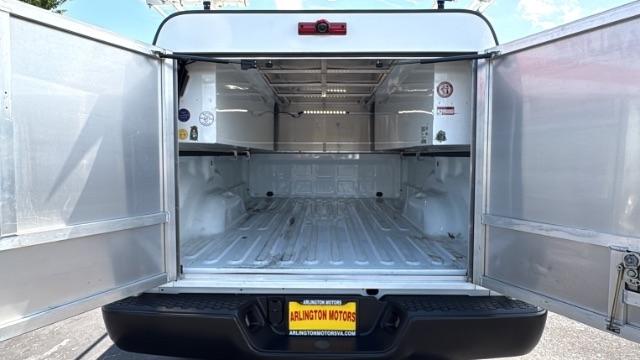 RAM 1500 Classic Tradesman 4x2 Reg Cab 8' Box 2023