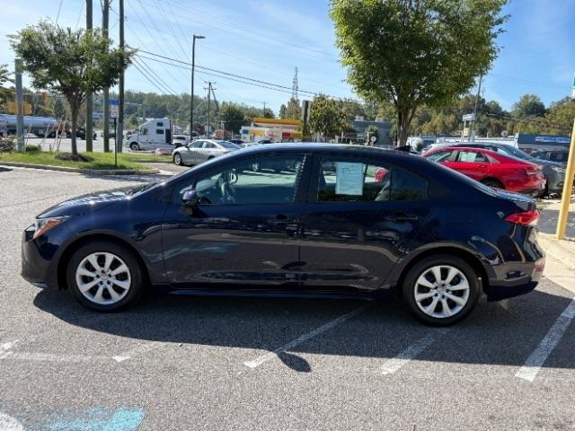 Toyota Corolla LE CVT (Natl) 2024