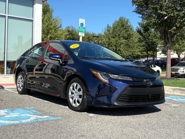 Toyota Corolla LE CVT (Natl) 2024