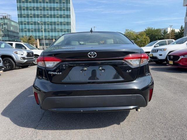 Toyota Corolla LE CVT (Natl) 2021