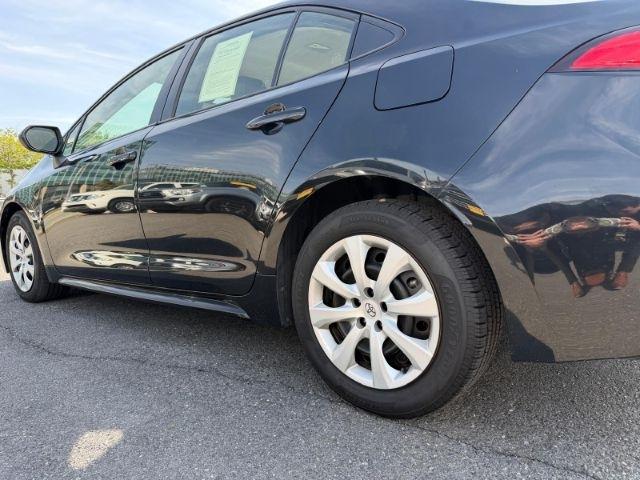 Toyota Corolla LE CVT (Natl) 2021