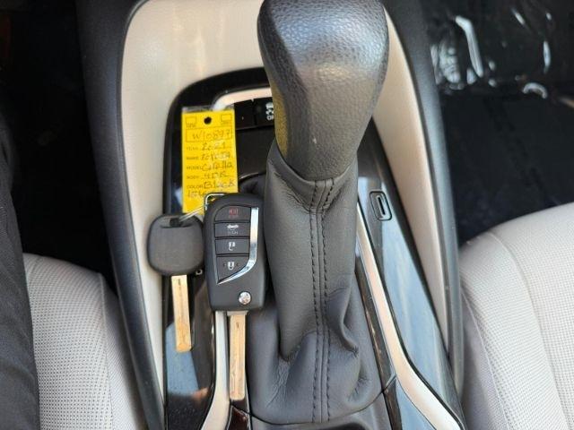 Toyota Corolla LE CVT (Natl) 2021