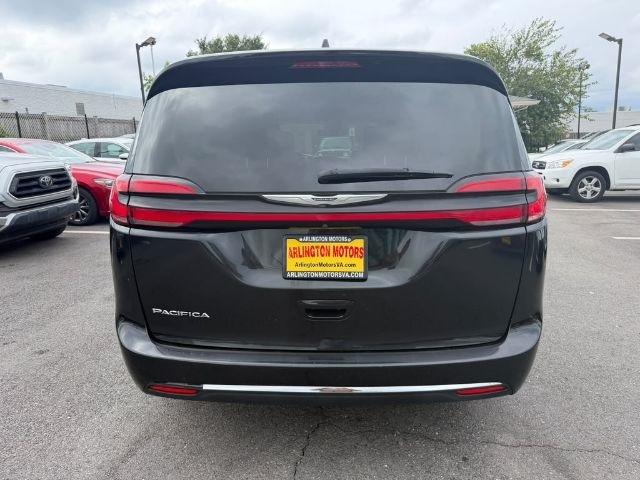Chrysler Pacifica Touring L FWD 2022