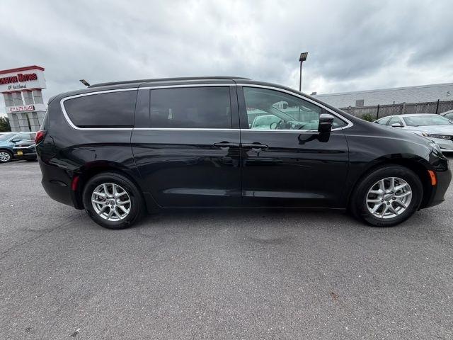 Chrysler Pacifica Touring L FWD 2022